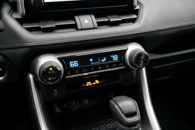 Certified 2024 Toyota RAV4 XLE image 21