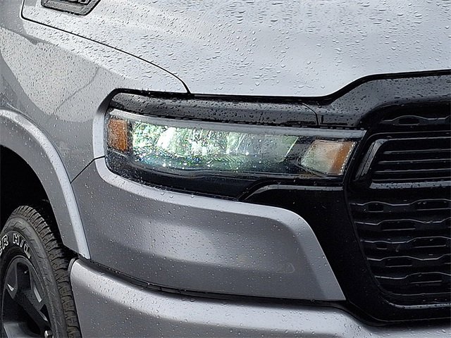 New 2026 RAM 1500 4x4 Crew Cab image 7