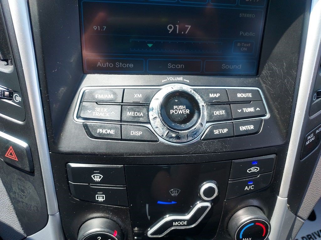 Used 2011 Hyundai Sonata SE w/ Navigation & Sunroof Pkg 4 FWD image 15