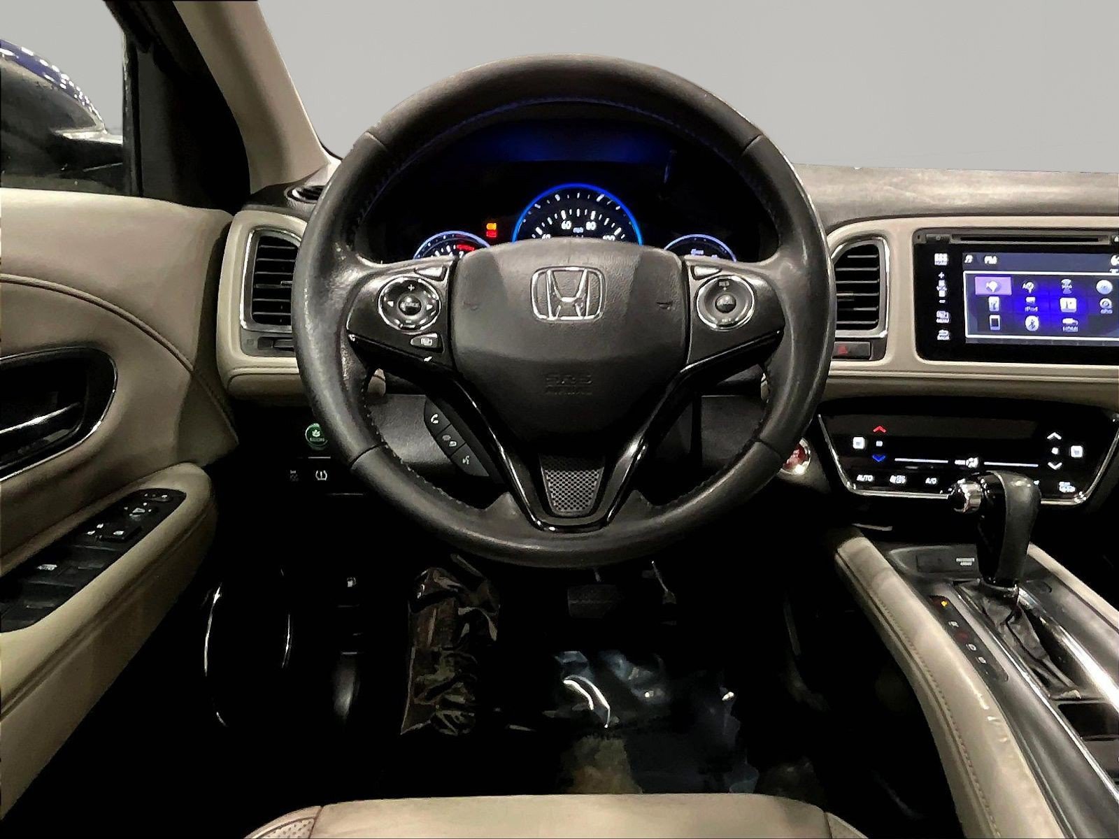 Used 2017 Honda HR-V EX-L image 8