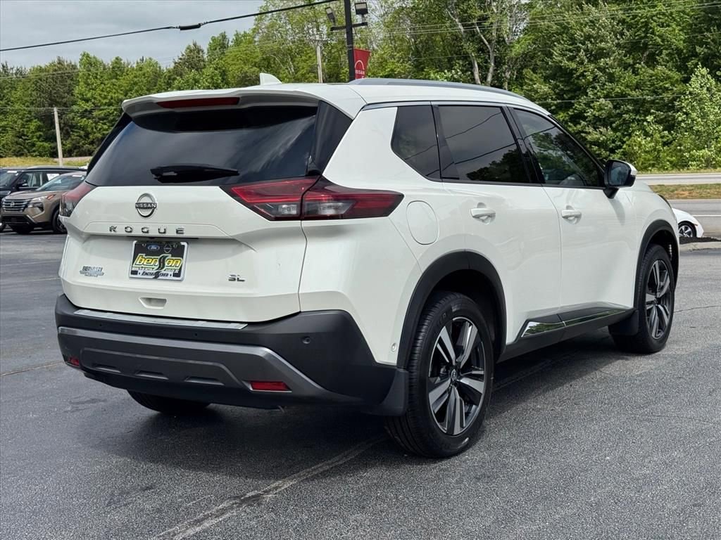 Certified 2023 Nissan Rogue SL w/ SL Premium Package FWD image 3