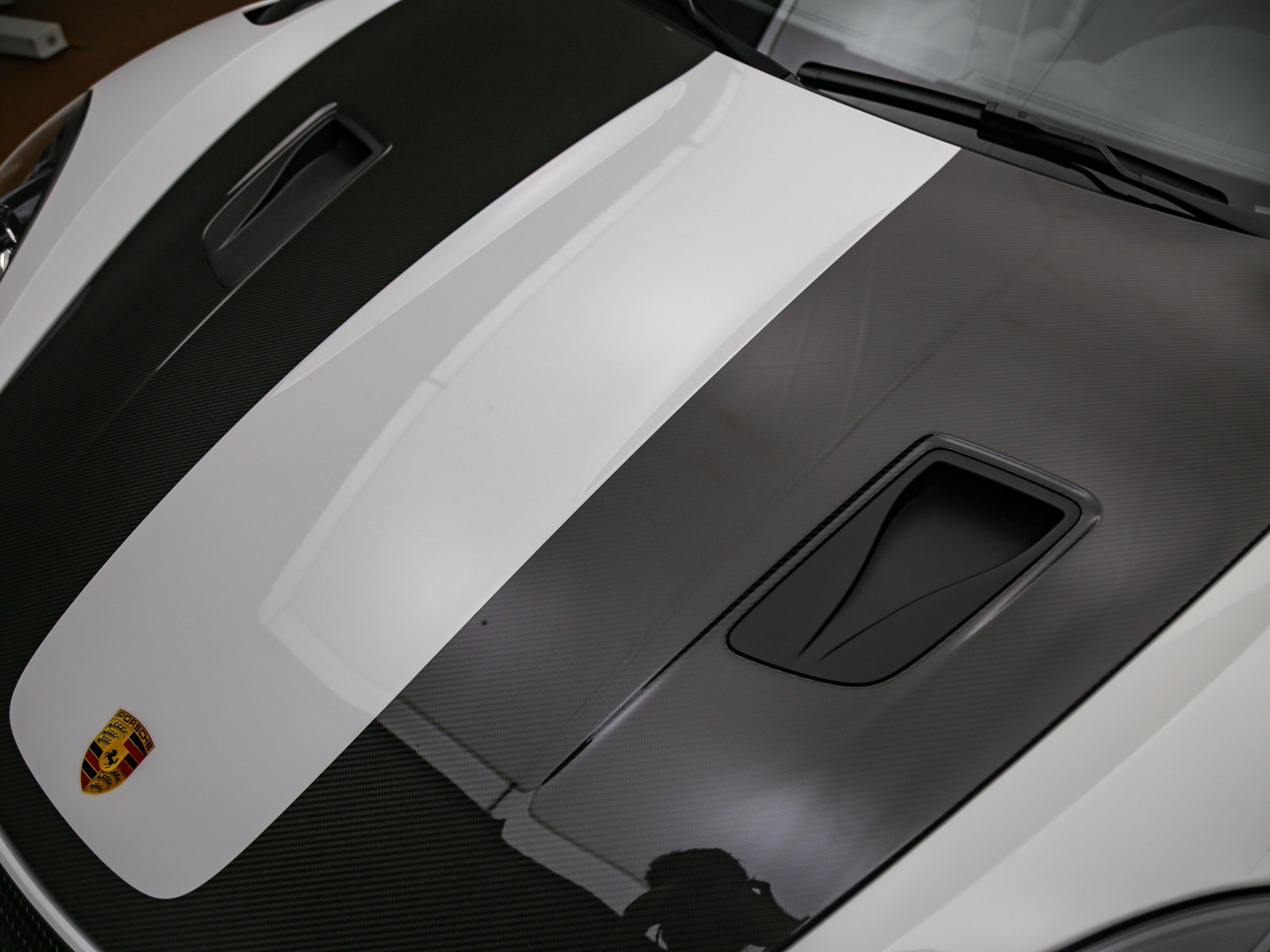 Certified 2025 Porsche 718 Boxster Spyder RS RWD image 23