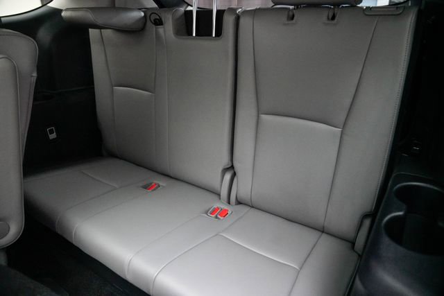 Used 2023 Toyota Highlander Platinum image 22