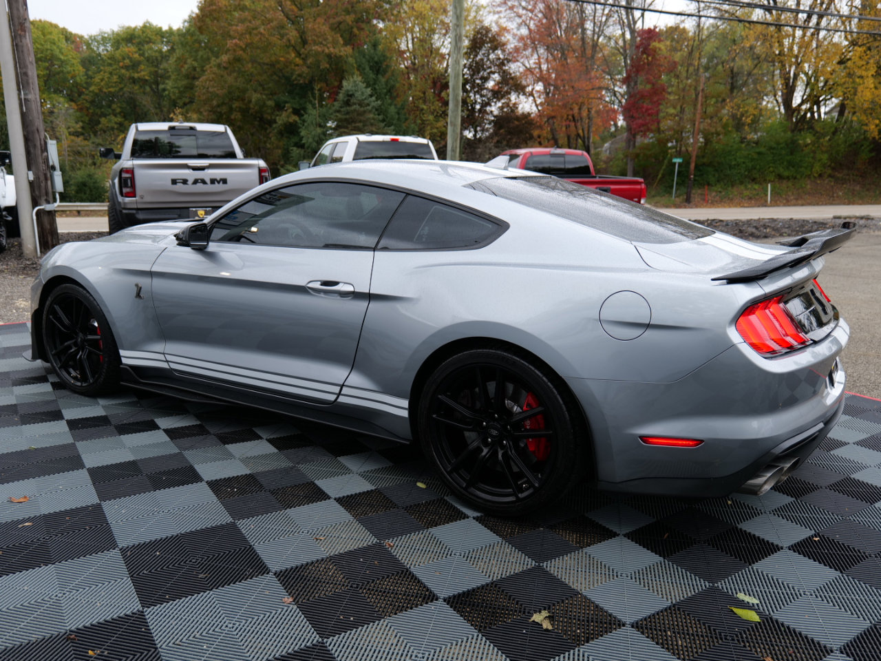Used 2021 Ford Mustang Shelby GT500 w/ Technology Package image 71