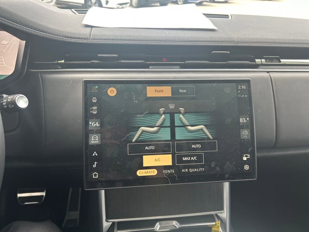 Used 2024 Land Rover Range Rover SE image 14