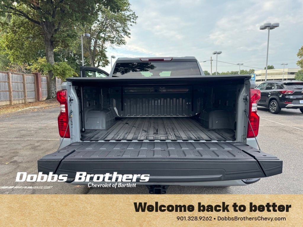 Used 2024 Chevrolet Silverado 1500 Custom AWD/4WD image 39