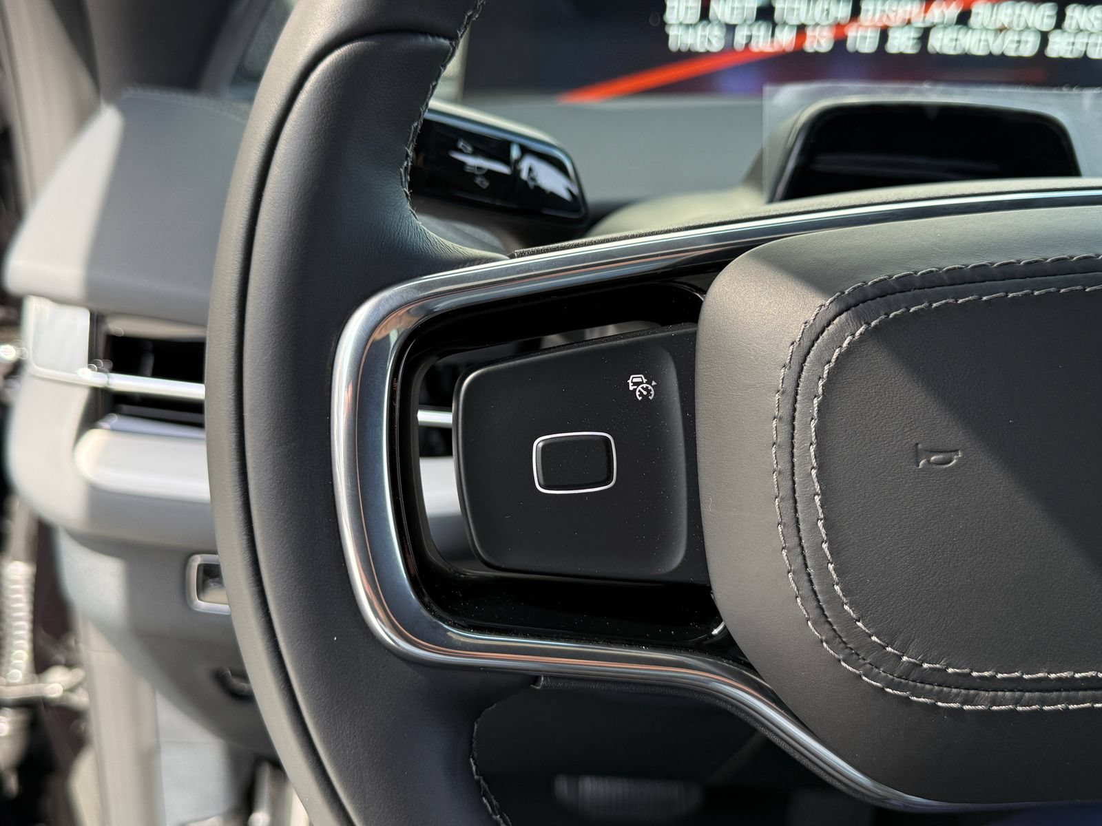 New 2026 Lincoln Navigator Reserve w/ Jet Appearance Package AWD/4WD image 34