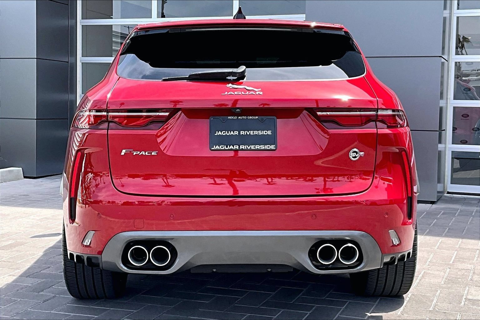 Certified 2022 Jaguar F-PACE SVR AWD/4WD image 4