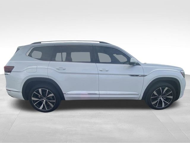 Used 2025 Volkswagen Atlas SEL Premium R-Line image 16