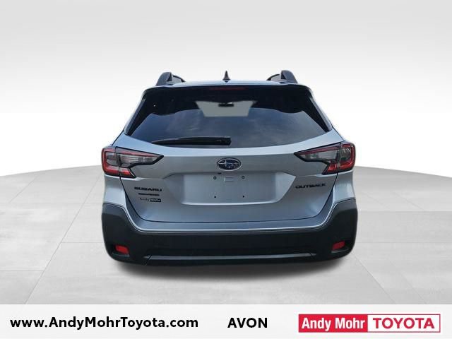 Used 2025 Subaru Outback Onyx Edition image 5