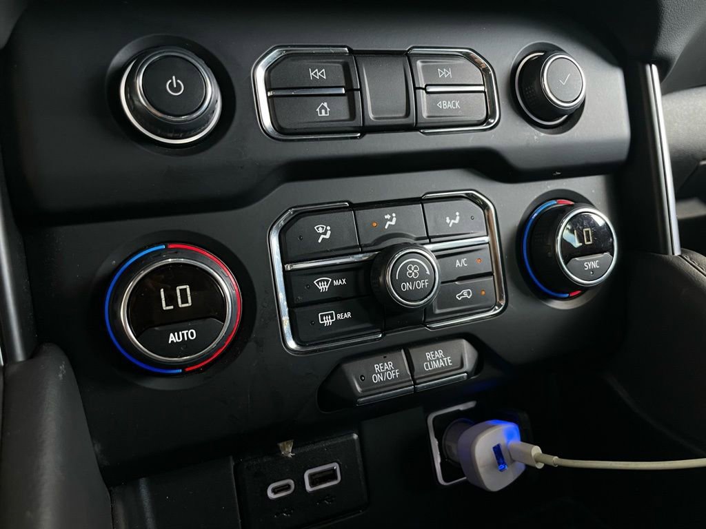 Used 2024 Chevrolet Tahoe LS image 38