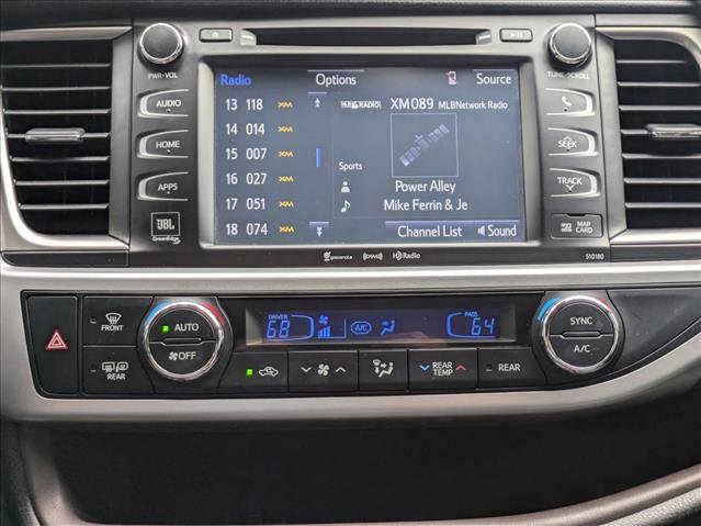 Used 2017 Toyota Highlander Limited image 13