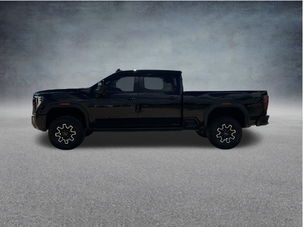 Used 2025 GMC Sierra 2500 AT4X AWD/4WD image 4