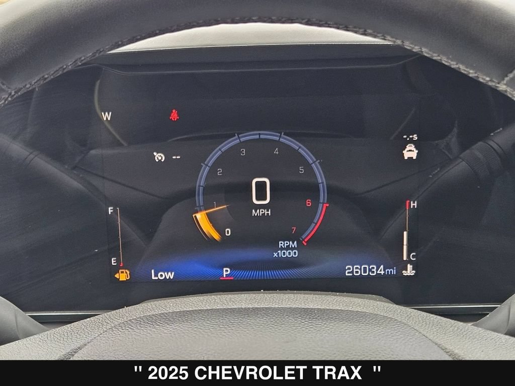 Used 2025 Chevrolet Trax ACTIV w/ Driver Confidence Package FWD image 27