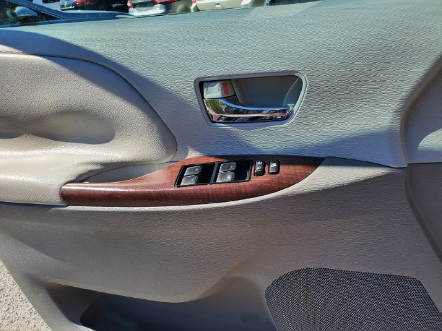 Used 2011 Toyota Sienna XLE FWD image 20