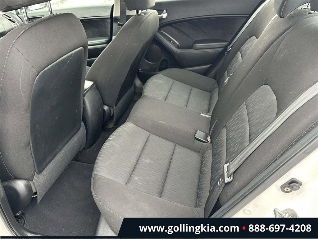 Used 2016 Kia Forte LX image 9