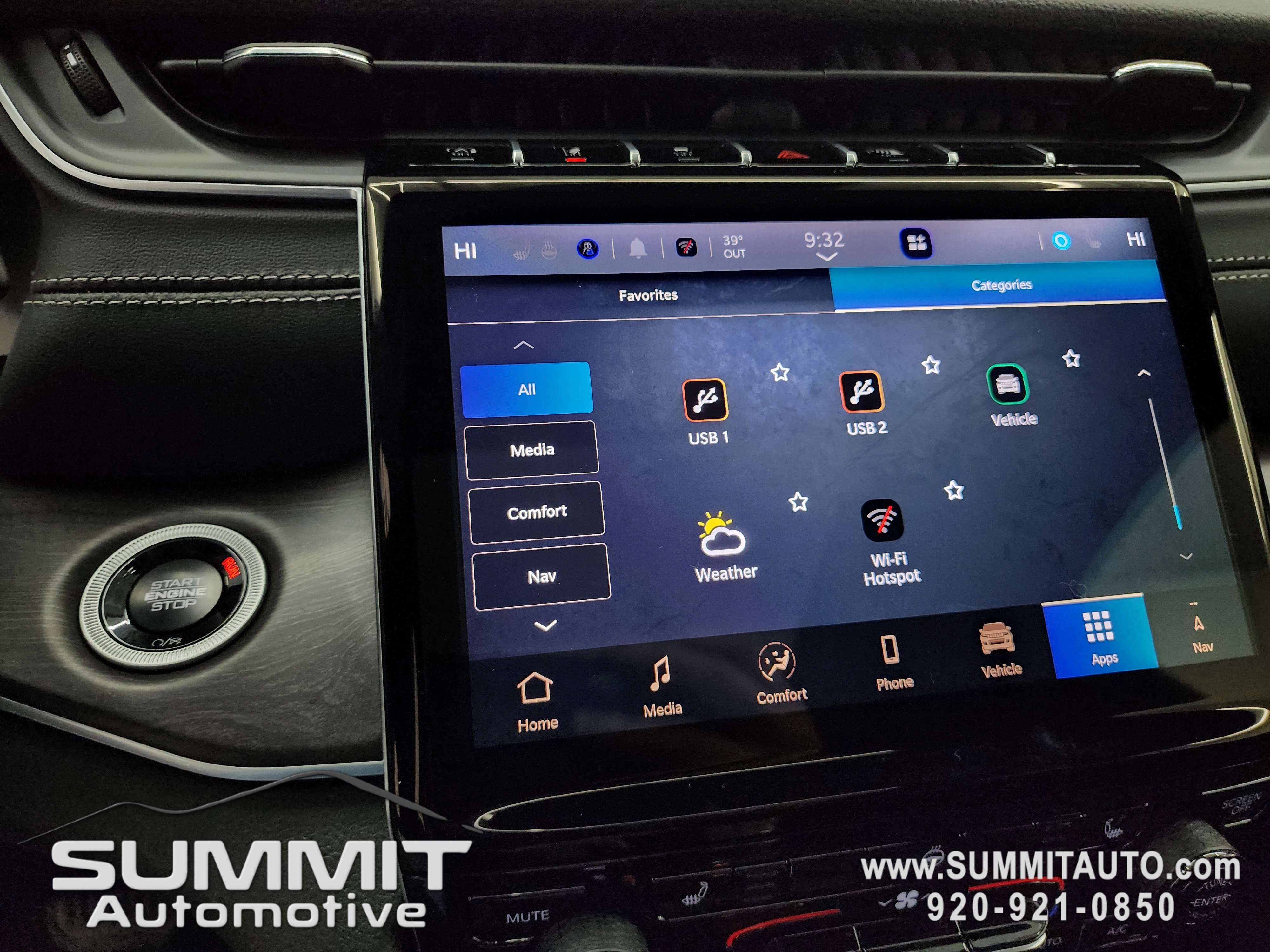 New 2025 Jeep Grand Cherokee Limited w/ Black Appearance Package image 60