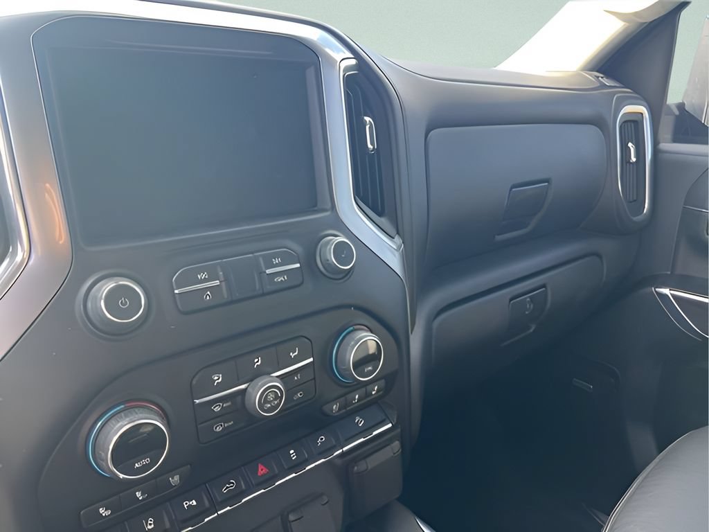 Used 2022 Chevrolet Silverado 2500 LTZ w/ LTZ Plus Package AWD/4WD image 28