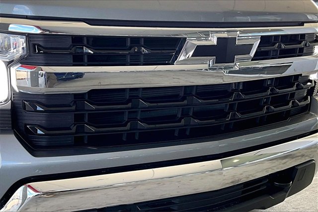 Used 2024 Chevrolet Silverado 1500 LT image 27