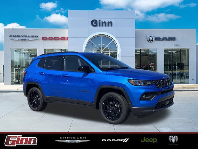 New 2025 Jeep Compass Latitude w/ Sun & Sound Group AWD/4WD image 1