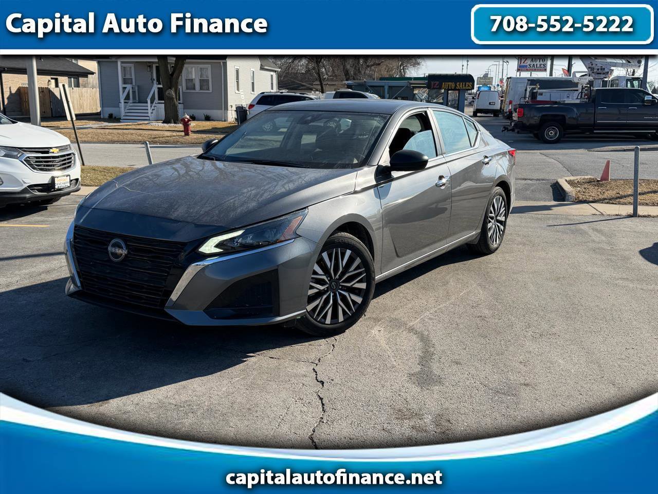 Used 2025 Nissan Altima 2.5 SV image 1