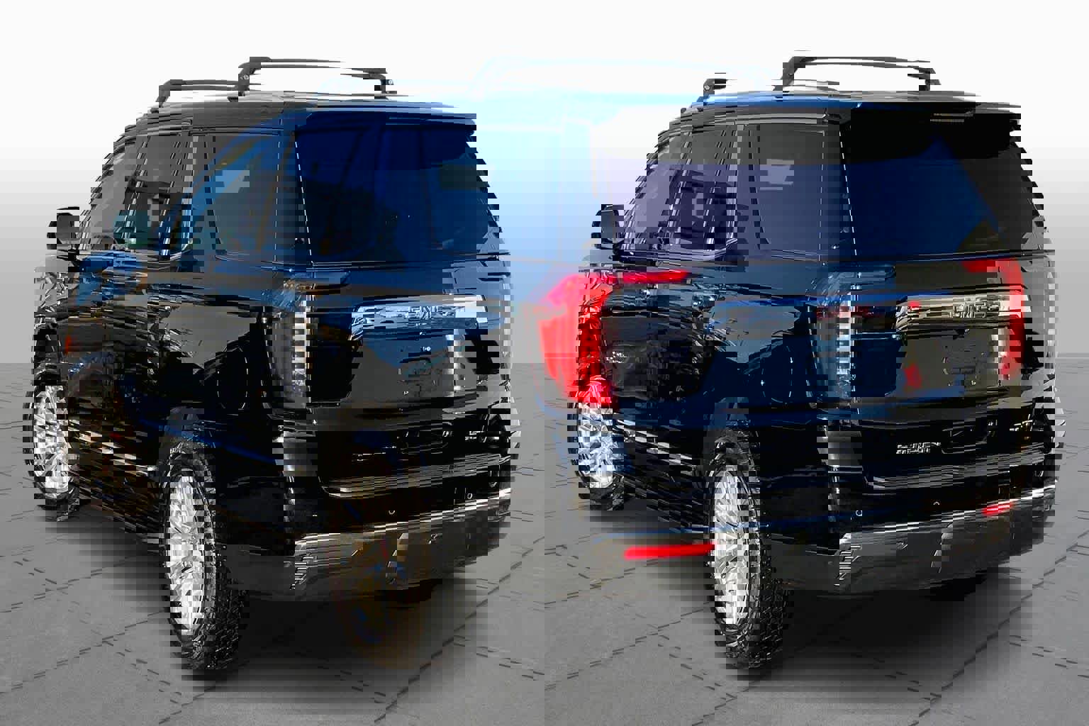 Used 2021 GMC Yukon SLT w/ SLT Luxury Plus Package image 9