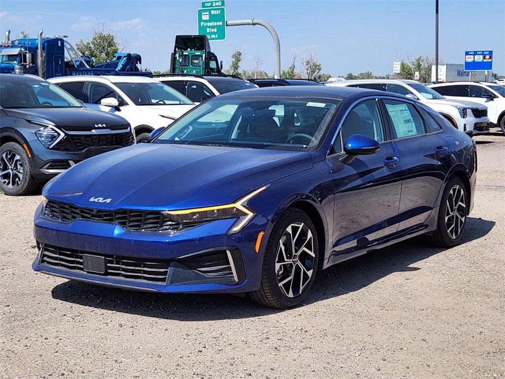 New 2025 Kia K5 EX FWD image 4