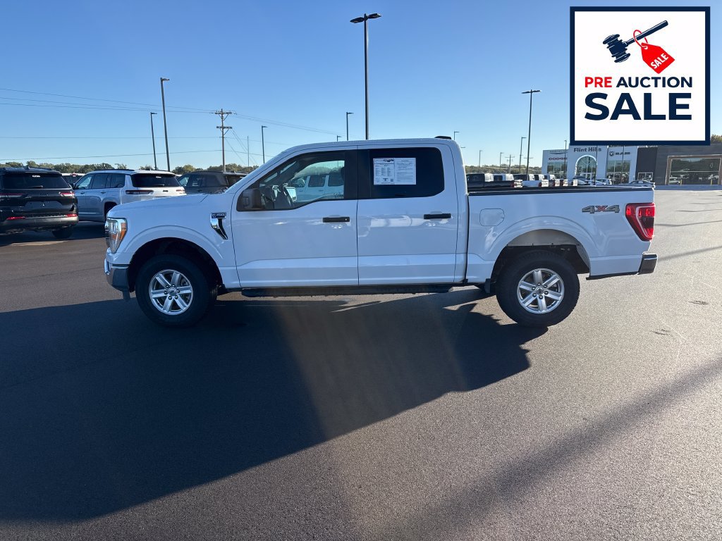 Used 2022 Ford F150 XLT w/ Trailer Tow Package AWD/4WD image 2