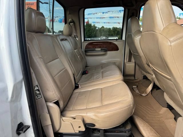 Used 2004 Ford F250 Lariat AWD/4WD image 17