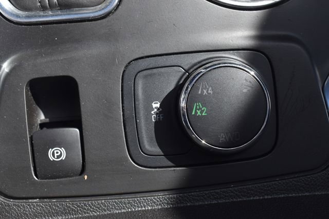 Used 2019 Chevrolet Traverse LS image 28