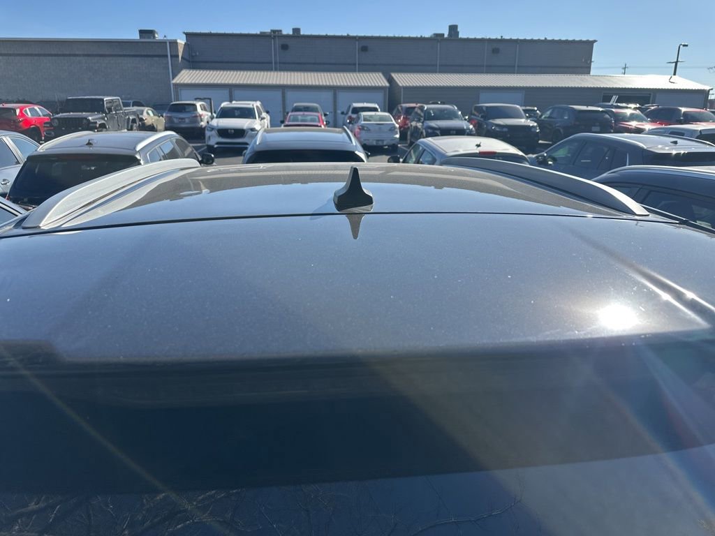 Used 2020 Ford Edge Titanium image 8