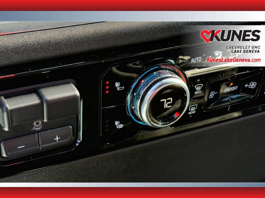 Used 2025 GMC Sierra 1500 SLT AWD/4WD image 31