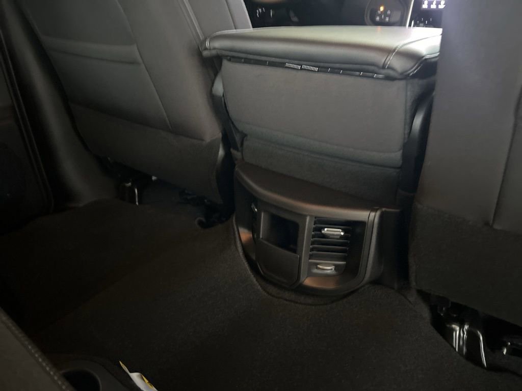 Used 2025 RAM 2500 Big Horn image 31