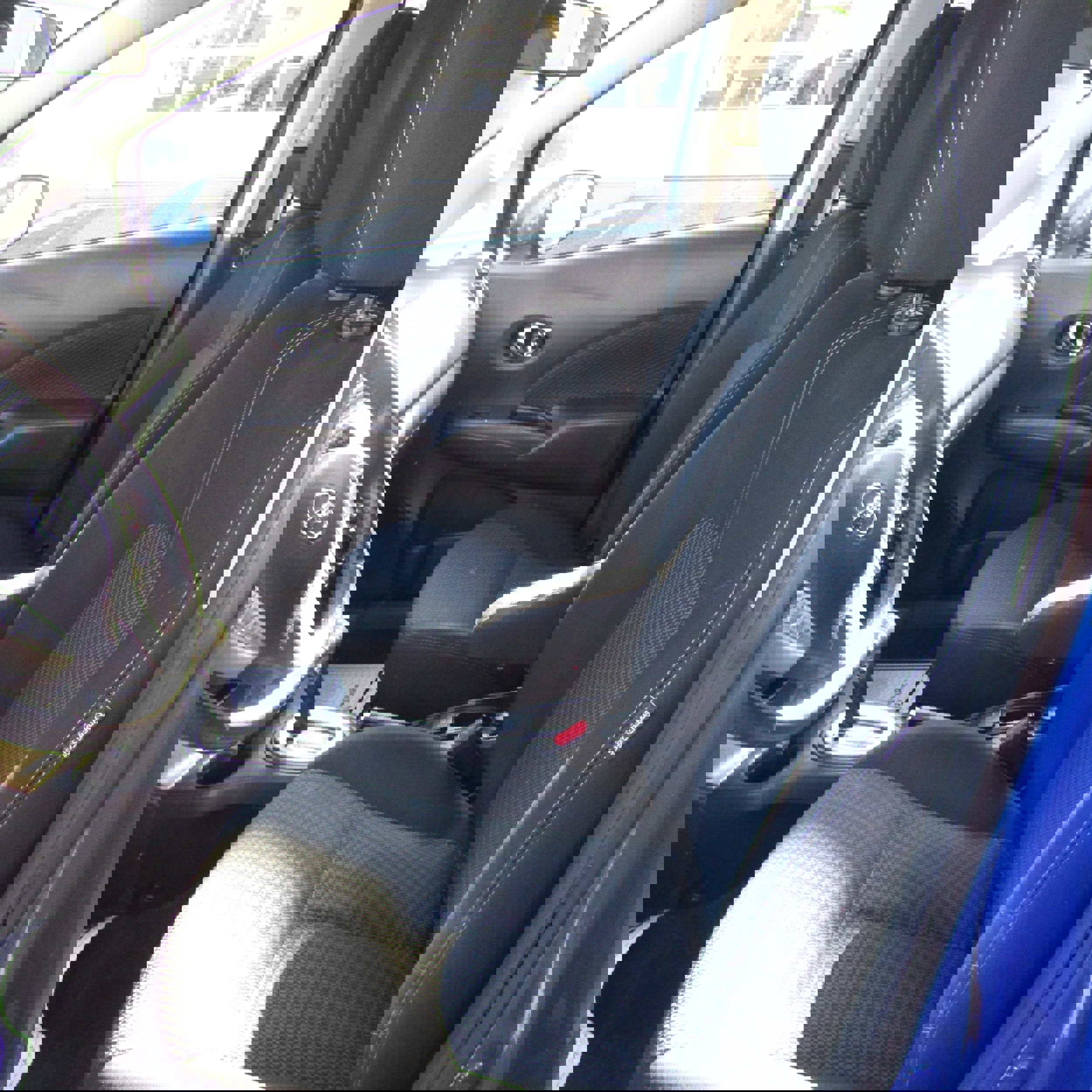 Used 2015 Nissan Versa Note SV w/ SL Tech Package image 12