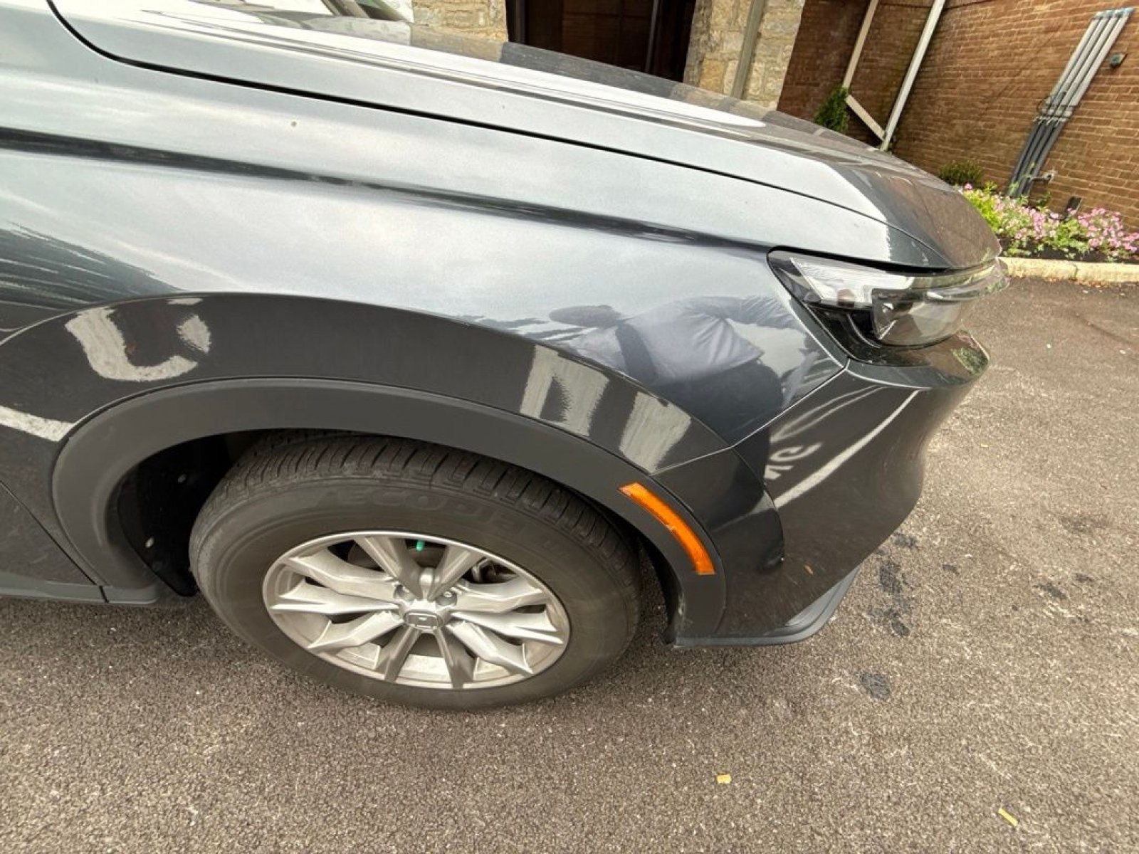 Used 2024 Honda CR-V EX-L image 6