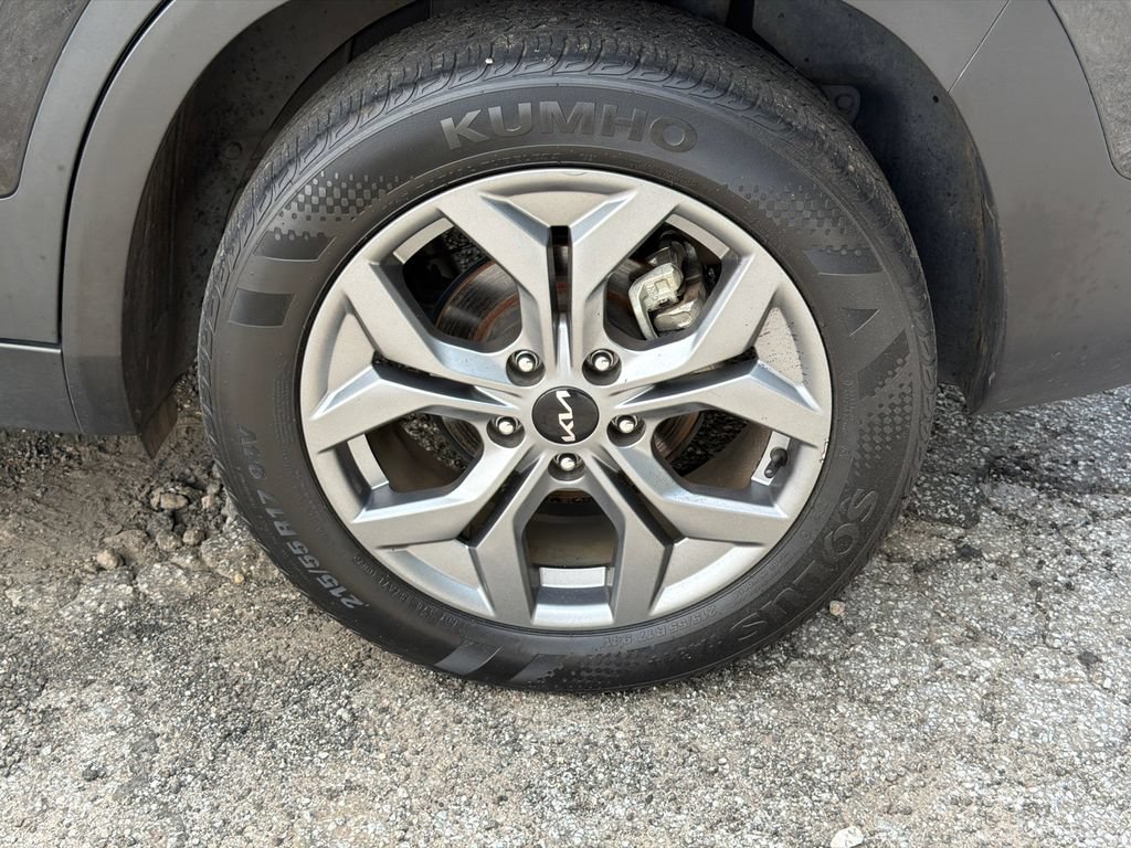 Used 2024 Kia Seltos S FWD image 21