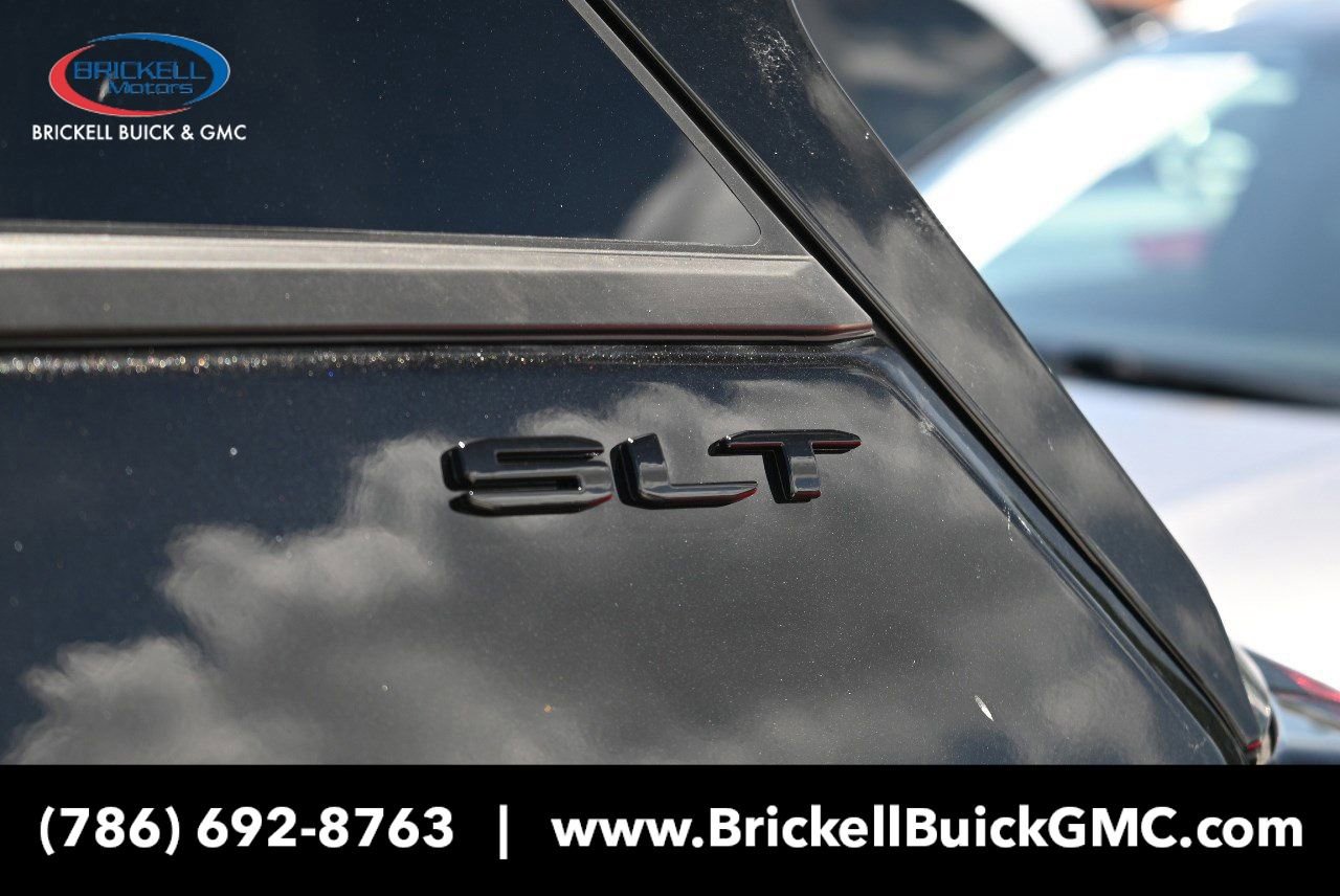 New 2024 GMC Terrain SLT w/ Elevation Edition image 12