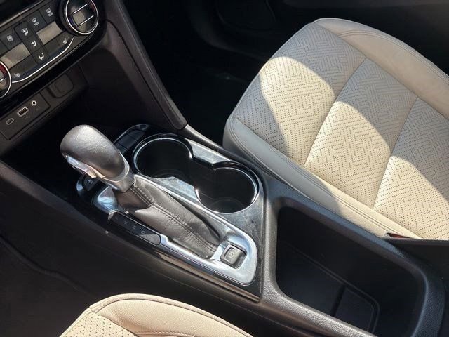 Used 2020 Buick Encore GX Essence FWD image 26