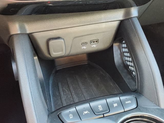 Certified 2025 Chevrolet TrailBlazer LT AWD/4WD image 30
