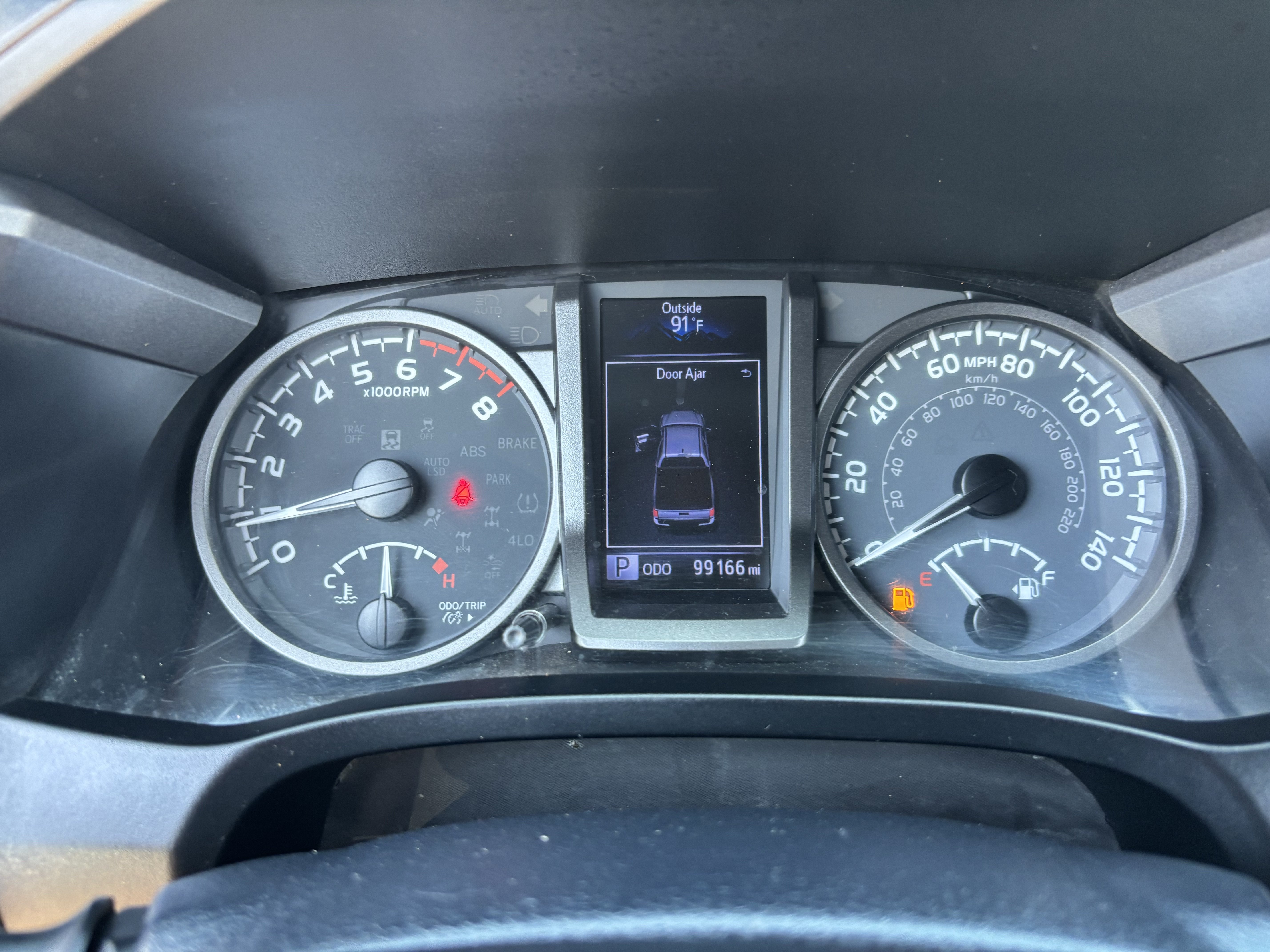 Used 2020 Toyota Tacoma TRD Off-Road AWD/4WD image 27