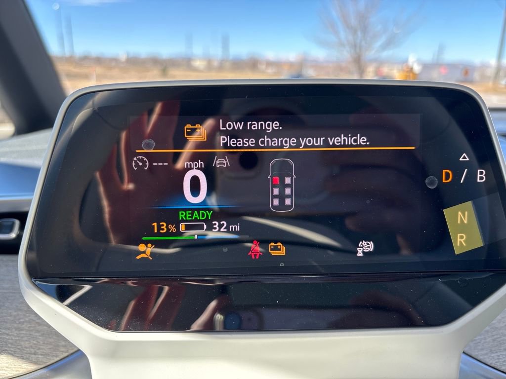 New 2025 Volkswagen ID. Buzz Pro S Plus AWD/4WD image 18