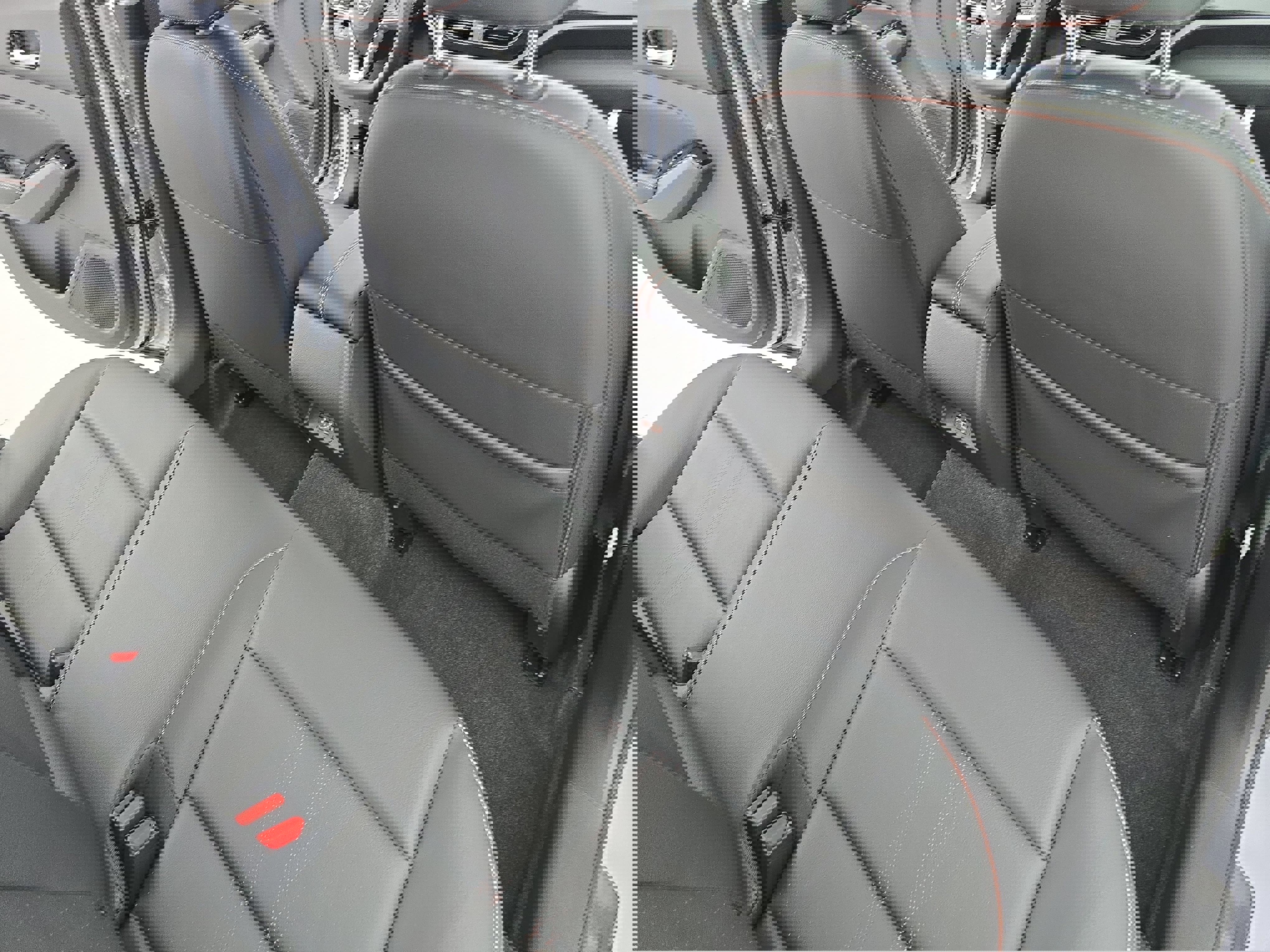 New 2025 Nissan Altima 2.5 SR w/ SR Premium Package FWD image 11