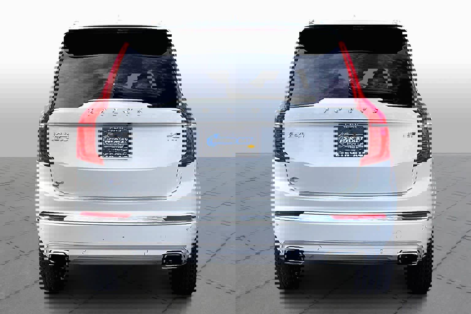 Used 2021 Volvo XC90 T6 Inscription image 4