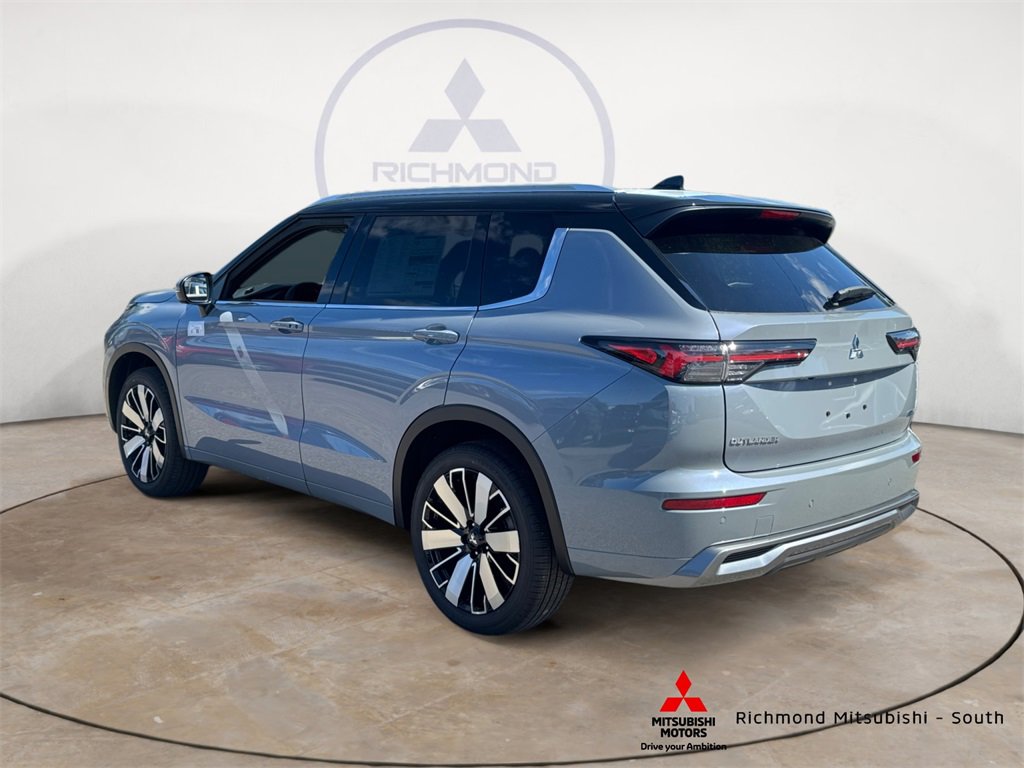 New 2025 Mitsubishi Outlander SEL image 5