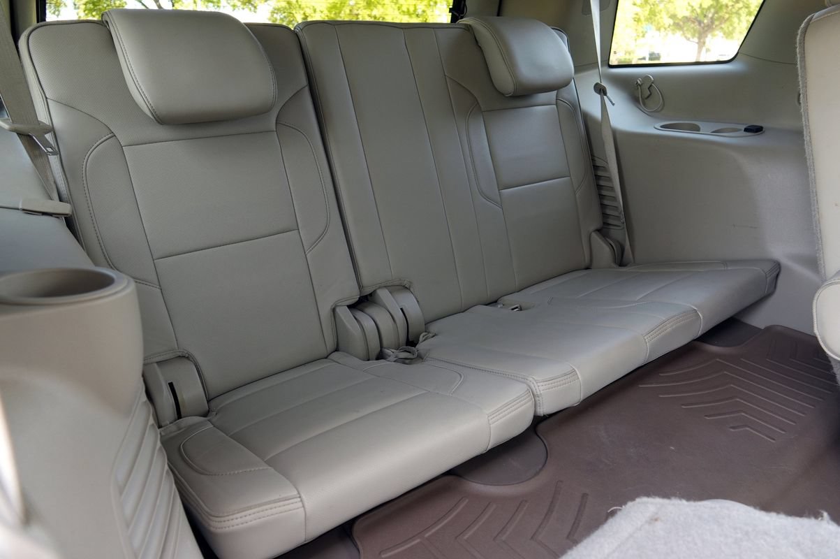 Used 2015 GMC Yukon Denali w/ Open Road Package AWD/4WD image 14