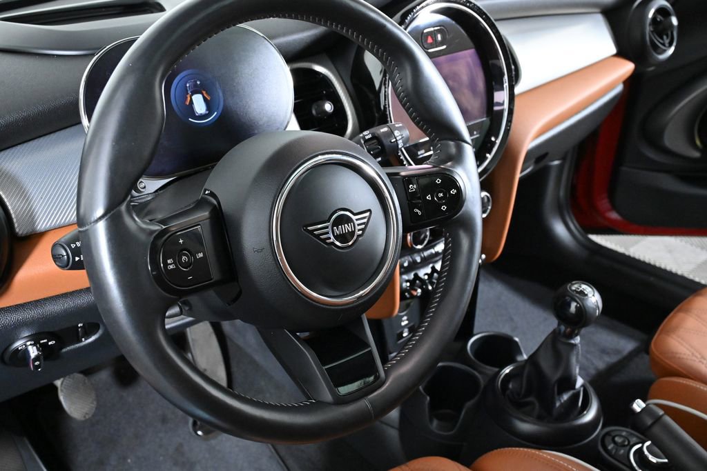 Certified 2024 MINI Cooper S image 13