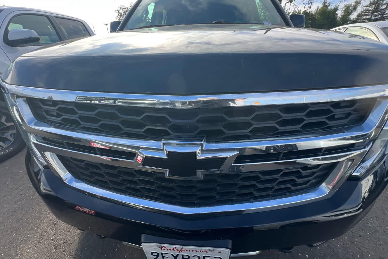 Used 2019 Chevrolet Suburban LT AWD/4WD image 12
