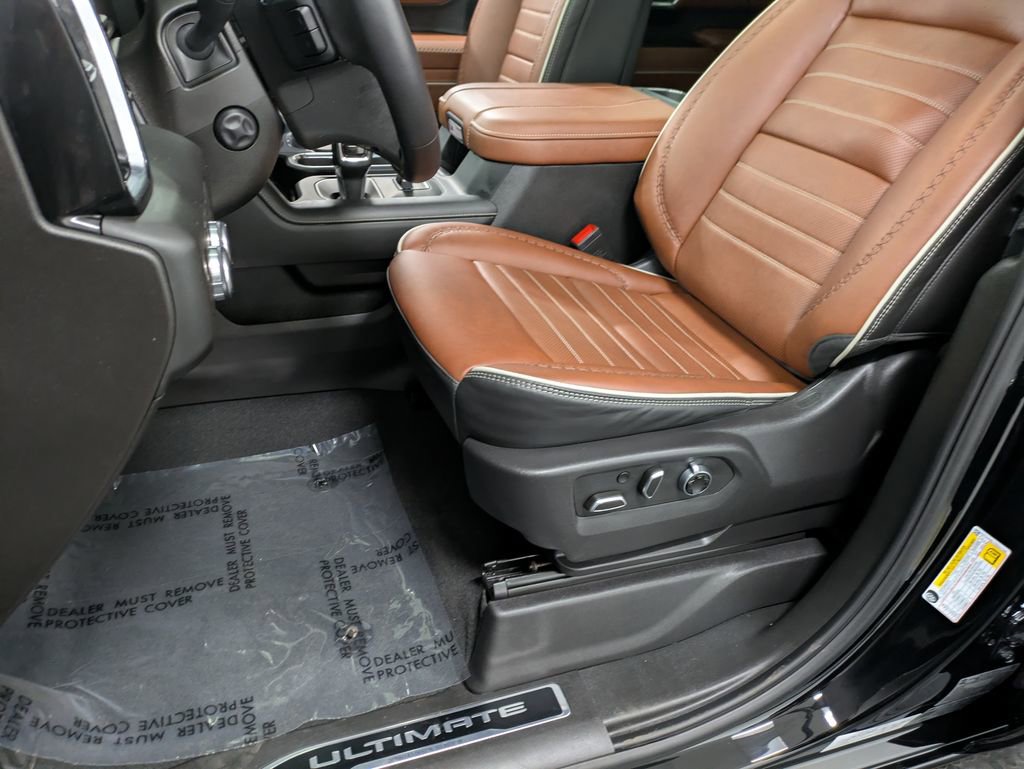 Used 2025 GMC Sierra 1500 Denali Ultimate image 10