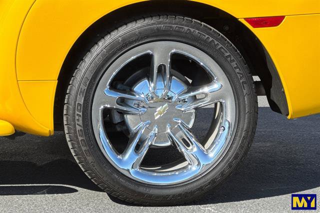 Used 2005 Chevrolet SSR w/ Preferred Equipment Group image 31