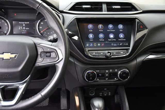 Used 2021 Chevrolet TrailBlazer ACTIV w/ Sun and Liftgate Package image 11